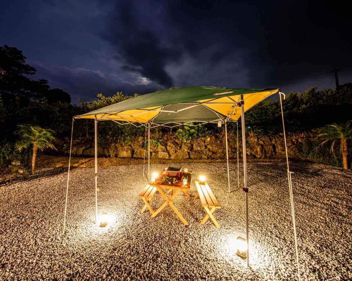 Hotel Okinawa BBQ Glamping Nakijin Zewnętrze zdjęcie